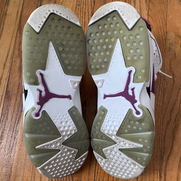 Jordan 6 Grape - Picture 8 of 10